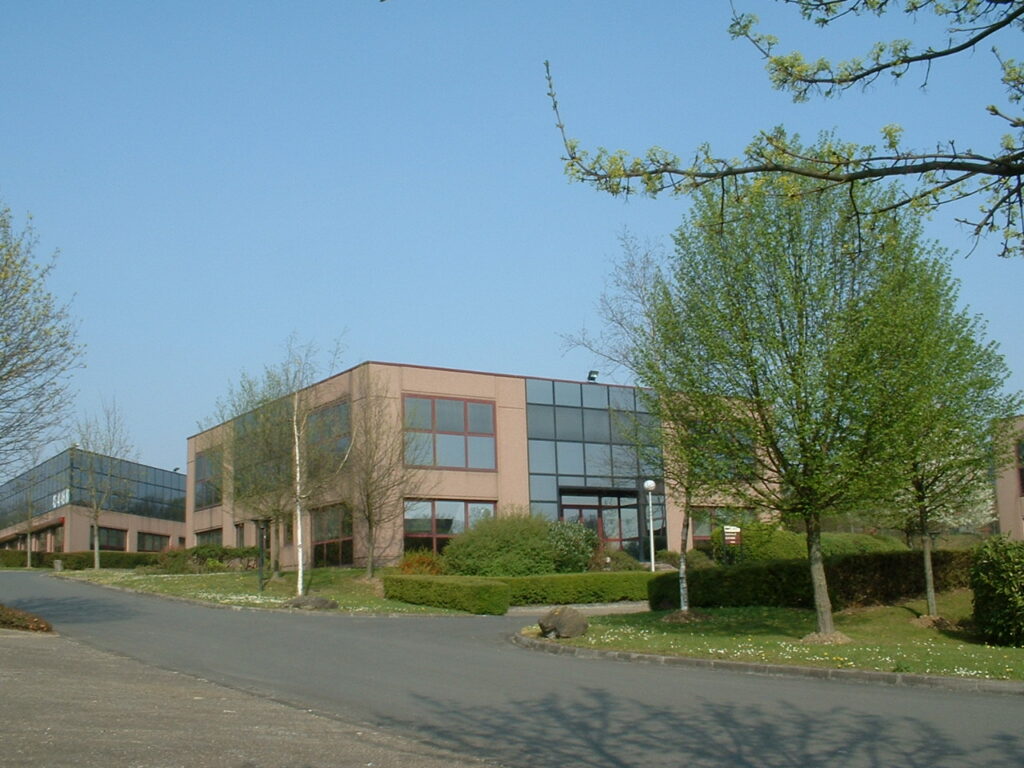 Locaux Parc de Haute Maison Champs sur Marne